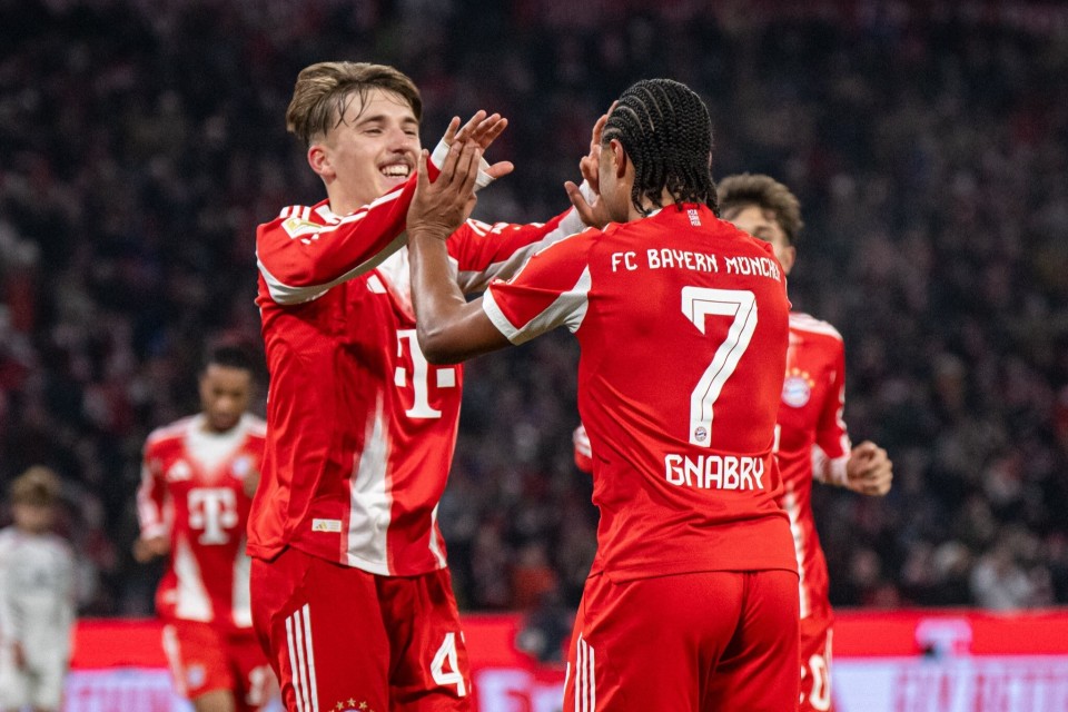 费格申时隔5年重返教练席 为昔日曼联金童告别赛复出